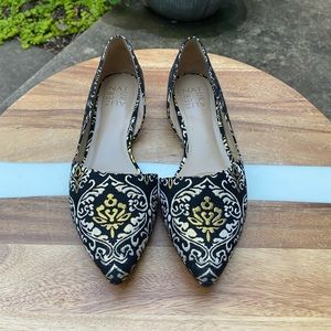Naturalizer Samantha Pump Black and gold jacquard